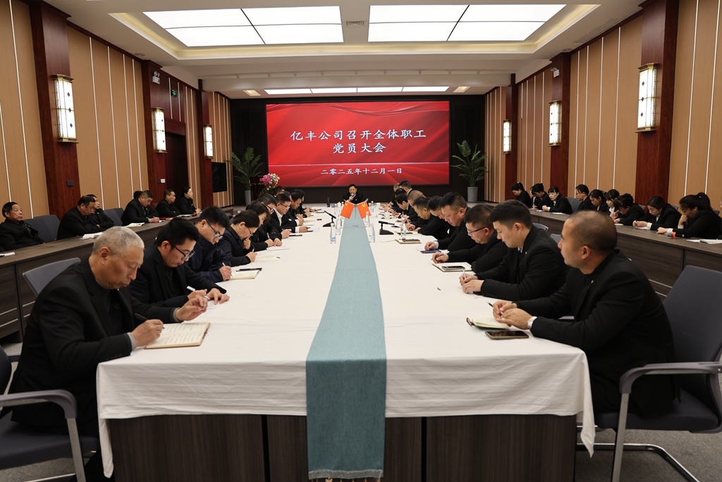 893A5528.JPG 893A5528.JPG